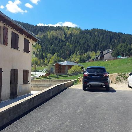 Logement Cosy Au Pied Des Pistes Saint-Pierre-dels-Forcats Exterior foto